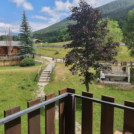 Studio 4 A 5 Personnes Saint Jean Montclar Montclar  Bagian luar foto