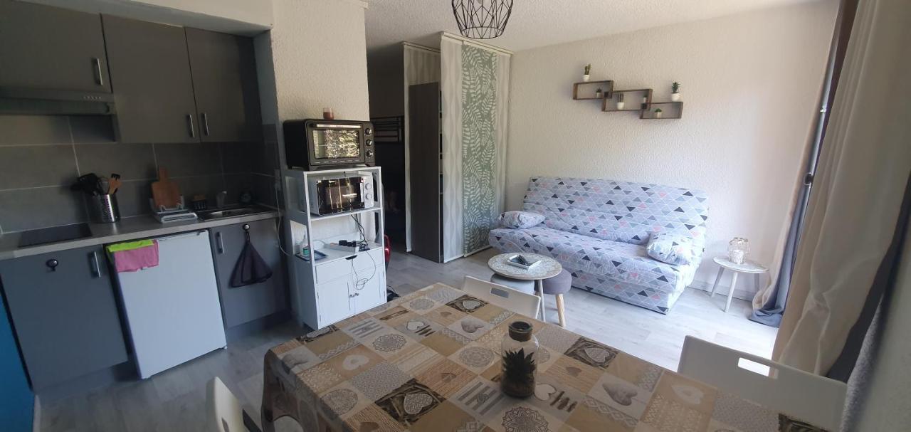 Studio 4 A 5 Personnes Saint Jean Montclar Montclar  Bagian luar foto