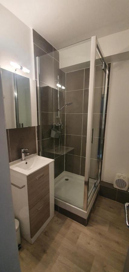 Studio 4 A 5 Personnes Saint Jean Montclar Montclar  Bagian luar foto
