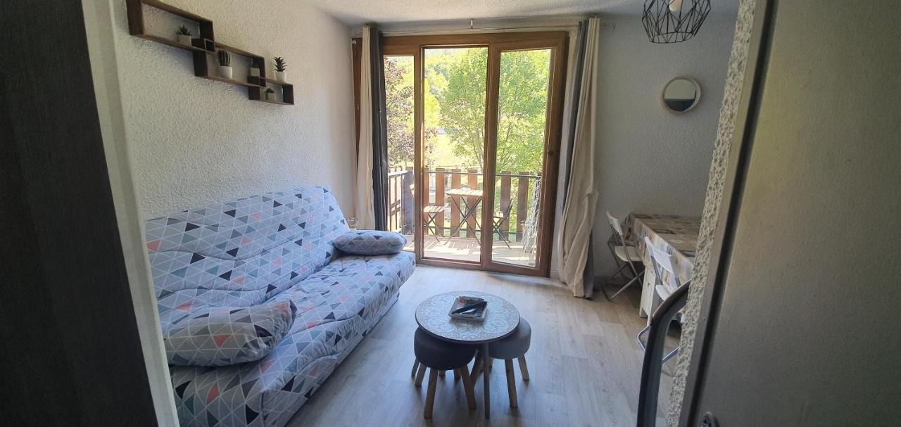 Studio 4 A 5 Personnes Saint Jean Montclar Montclar  Bagian luar foto